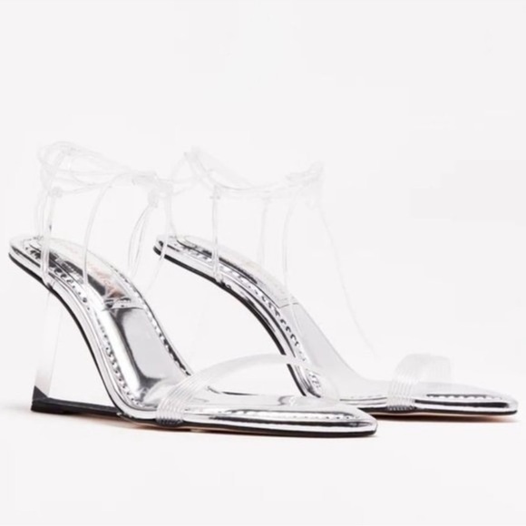 NIB Good American Cinder-F*cking Ella Clear Wedges - Picture 2 of 14